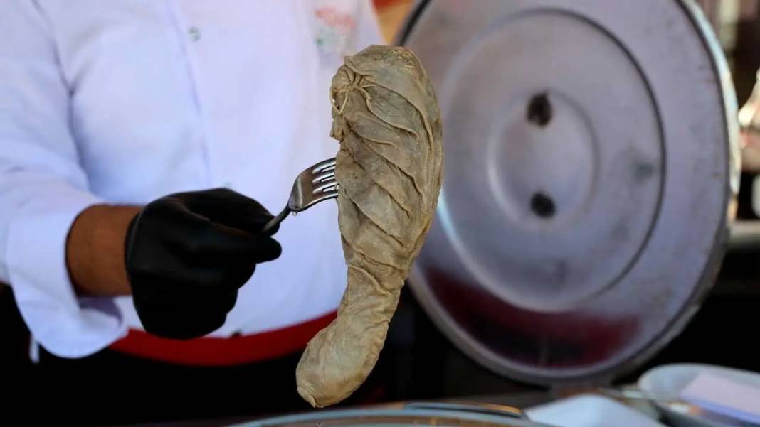 Şırdandan Kebabına: Adana Lezzet Festivali’ne Ziyaretçi Yağdı! 5